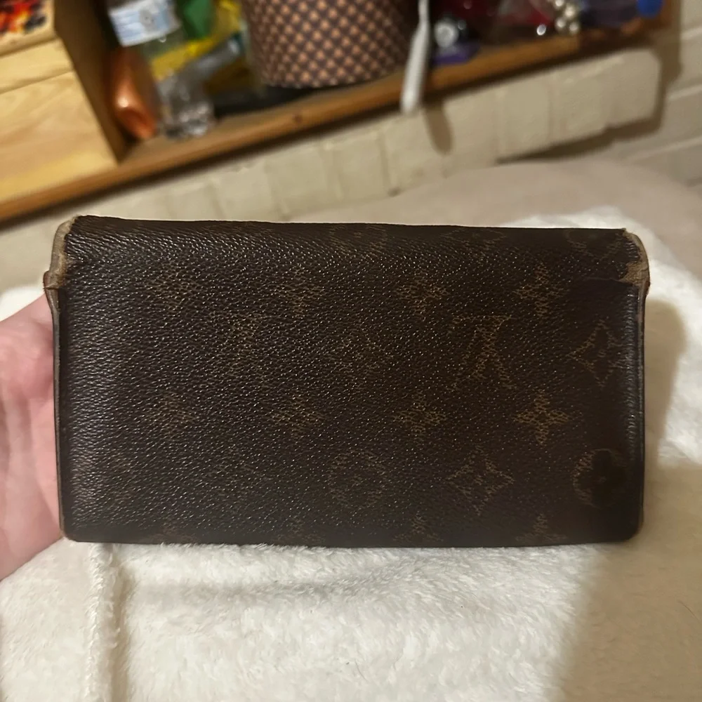 Louis Vuitton Brown Wallet - Picture 6 of 16